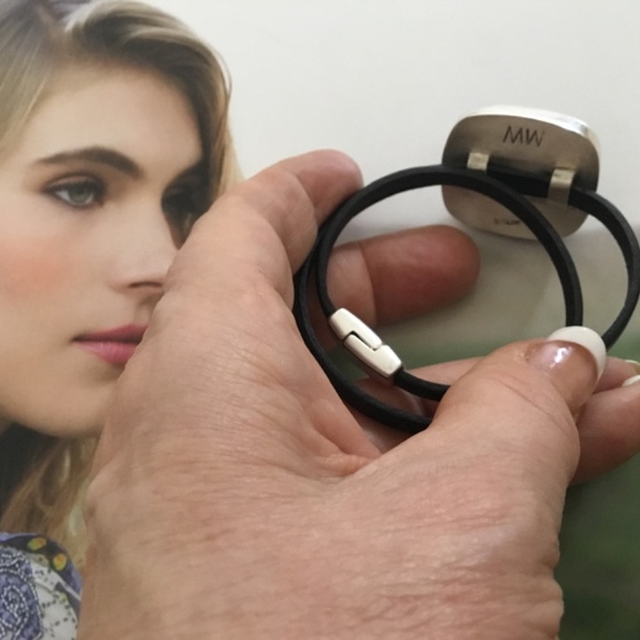 Mark White Designs Labradorite & Italian Leather Wrap Bracelet is NWOT! - Picture 6 of 10